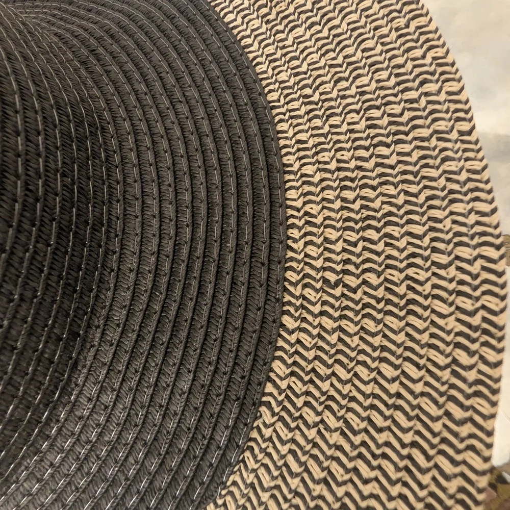 Time and Tru Black and Tan Wide Brim Hat